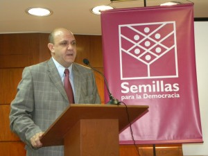 El Prof. José Ignacio González Macchi fue el encargado de desarrollar el taller